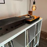 Cosy Duplex avec Parking à Paris 19 by immo kit bnb