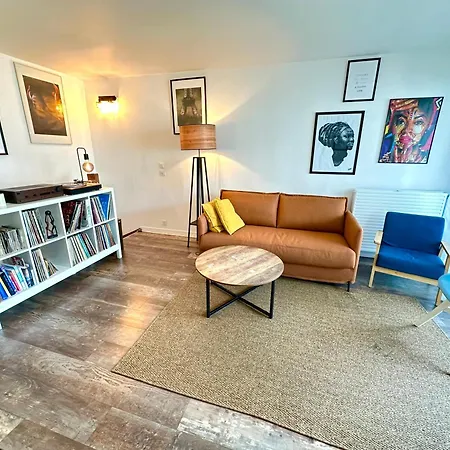 Cosy Duplex Avec Parking à 19 By Immo Kit * Parigi