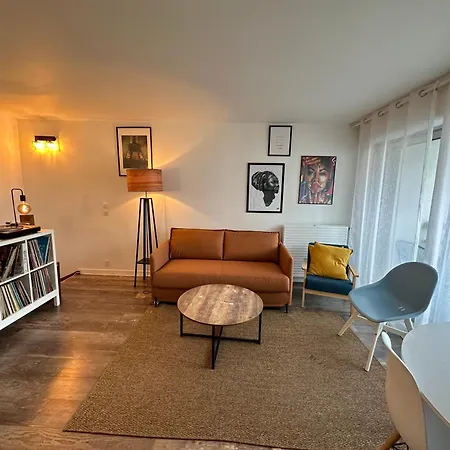 Cosy Duplex Avec Parking à 19 By Immo Kit *